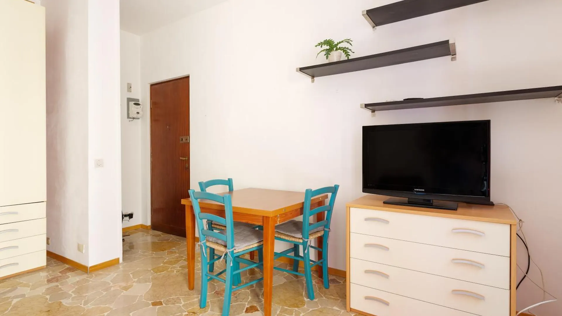 Mm Pasteur Cozy Studio Apartment Milan